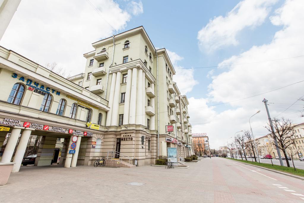 SutkiMinsk Apartment Centre Eksteriør bilde