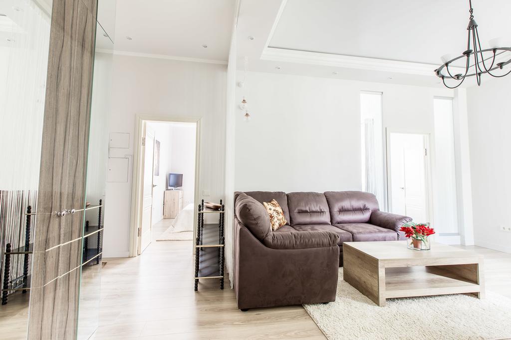 SutkiMinsk Apartment Centre Eksteriør bilde